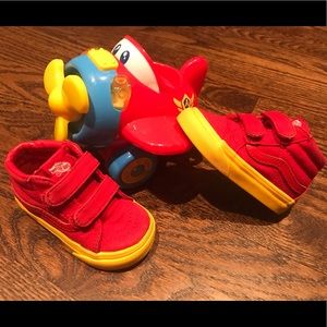 Red and Yellow Baby Vans!!! ❤️
